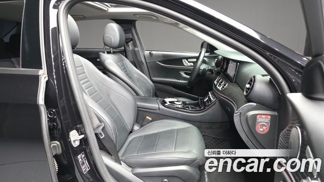 Mercedes-Benz E-Class E220d Avantgarde