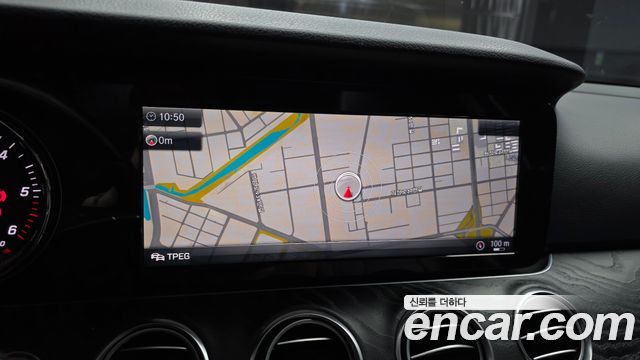 Mercedes-Benz E-Class E220d Avantgarde