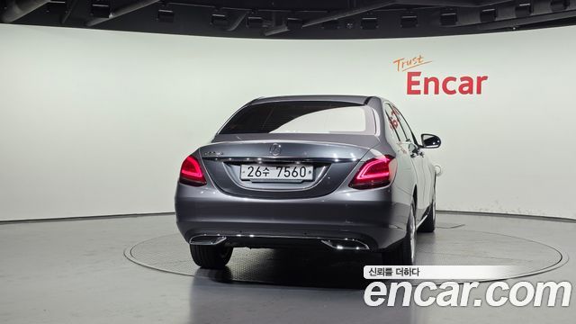 Mercedes-Benz C-Class C220 d Avantgarde