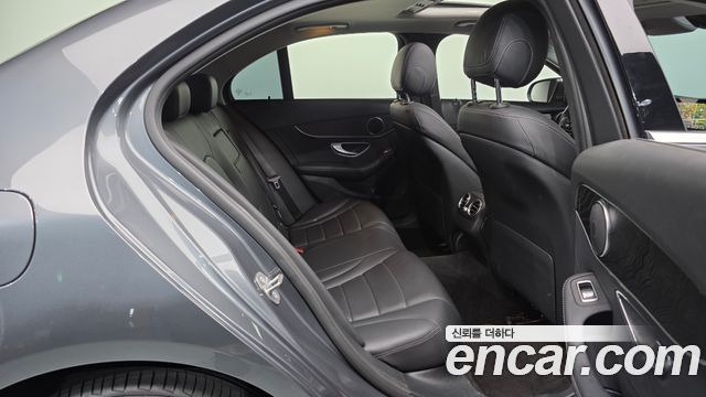 Mercedes-Benz C-Class C220 d Avantgarde