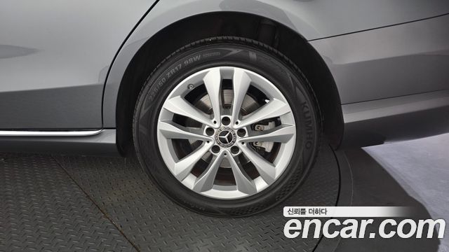 Mercedes-Benz C-Class C220 d Avantgarde