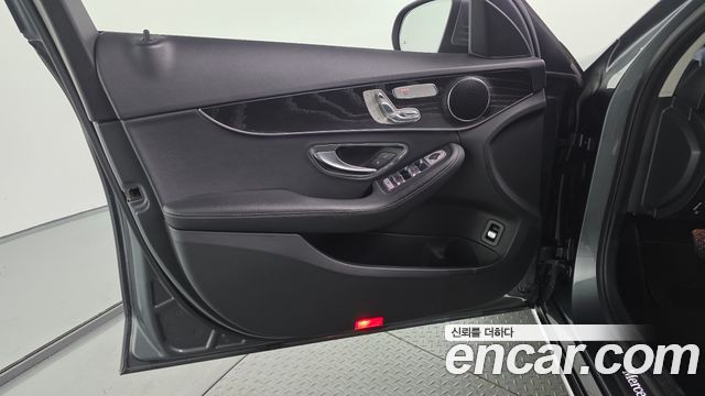 Mercedes-Benz C-Class C220 d Avantgarde