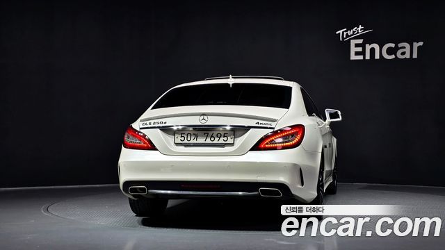 Mercedes-Benz CLS-Class CLS250 d 4MATIC AMG Line