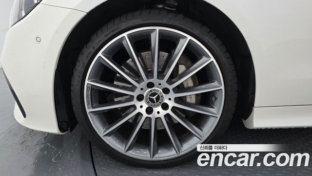 Mercedes-Benz E-Class E450 4MATIC Cabriolet