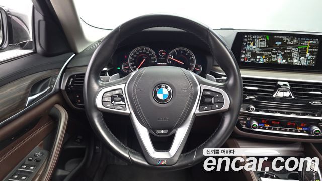 BMW 5-Series 530i Luxury Plus