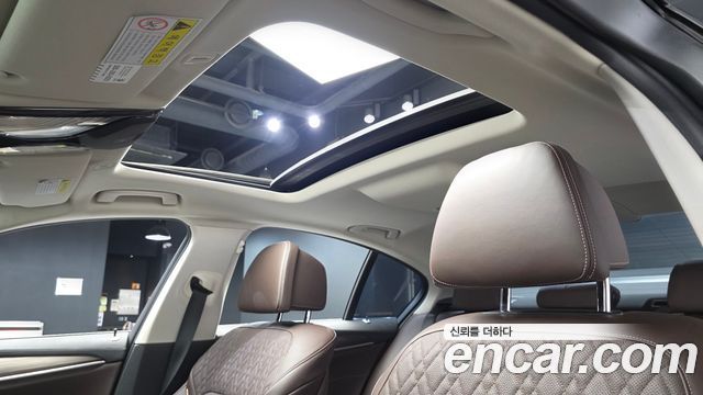 BMW 5-Series 530i Luxury Plus