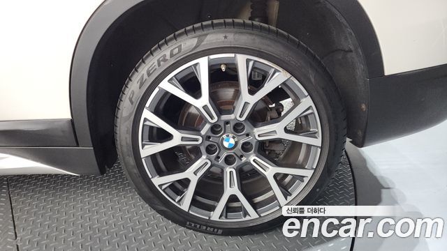 BMW X1 xDrive 20i xLine