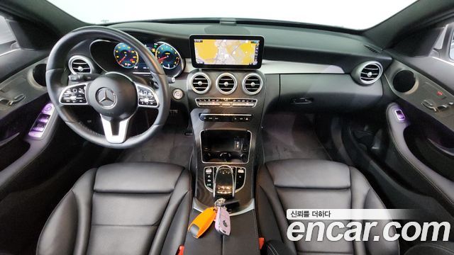 Mercedes-Benz C-Class C200 AMG Line