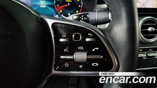 Mercedes-Benz C-Class C200 AMG Line