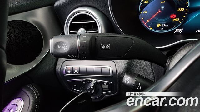 Mercedes-Benz C-Class C200 AMG Line