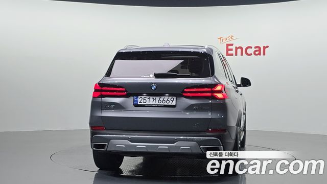 BMW X5 xDrive 40i xLine