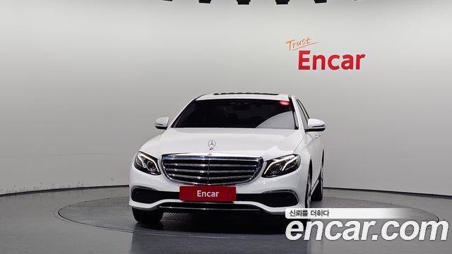 Mercedes-Benz E-Class E220d Exclusive
