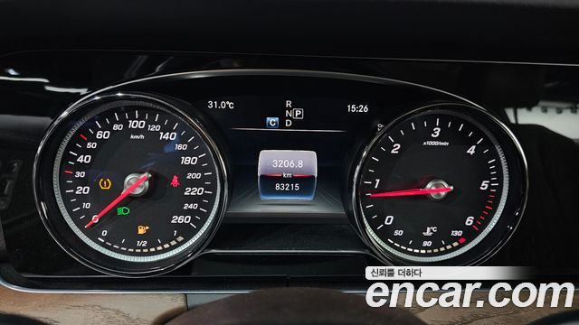 Mercedes-Benz E-Class E220d Exclusive