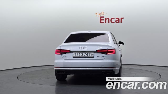 Audi A4 40 TFSI