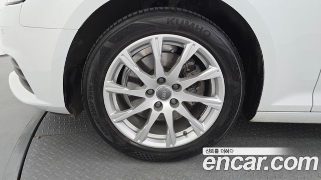 Audi A4 40 TFSI