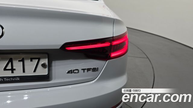 Audi A4 40 TFSI