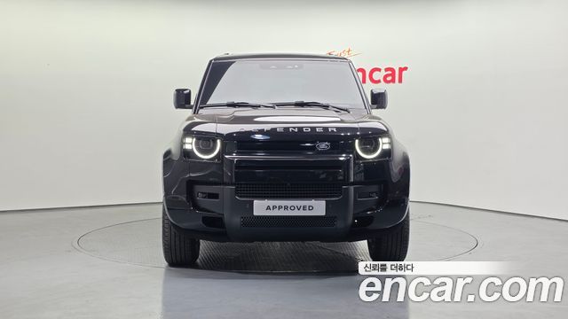 Land Rover Defender 110 P300 X-Dynamic SE