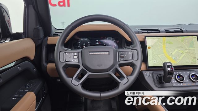 Land Rover Defender 110 P300 X-Dynamic SE