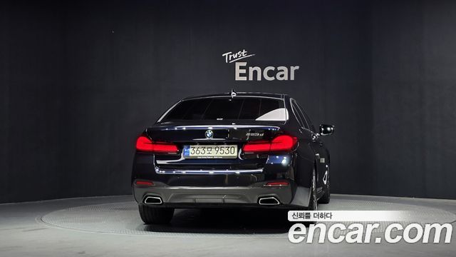 BMW 5-Series 523d M Sport