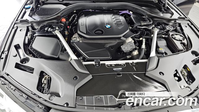 BMW 5-Series 523d M Sport