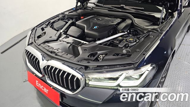BMW 5-Series 520i M Sport