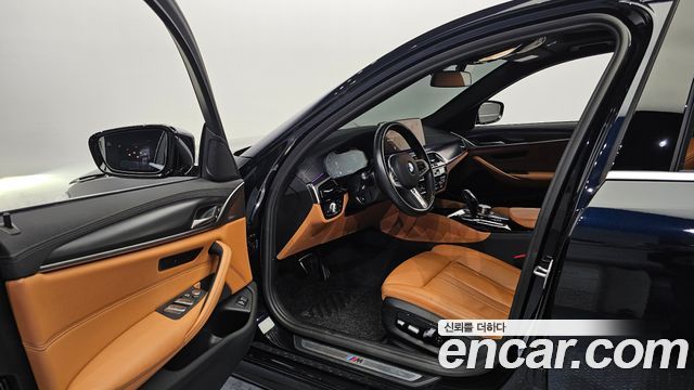 BMW 5-Series 520i M Sport
