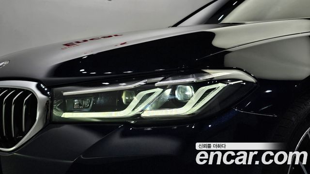 BMW 5-Series 520i M Sport