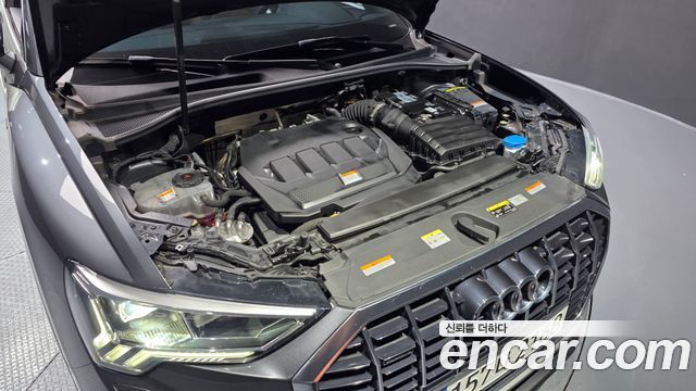 Audi Q3 35 TDI Quattro Premium