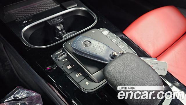 Mercedes-Benz CLA-Class CLA250 4MATIC