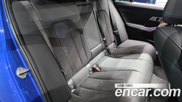 BMW 3-Series 320i M Sport