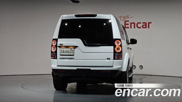 Land Rover Discovery 3.0 SDV6 SE