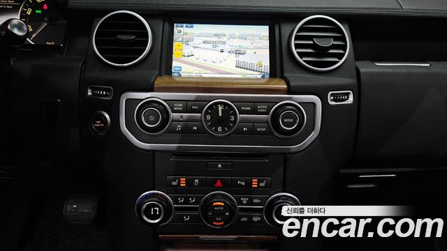 Land Rover Discovery 3.0 SDV6 SE