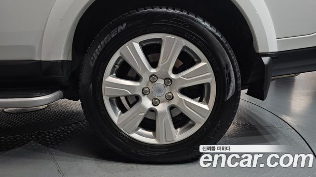 Land Rover Discovery 3.0 SDV6 SE