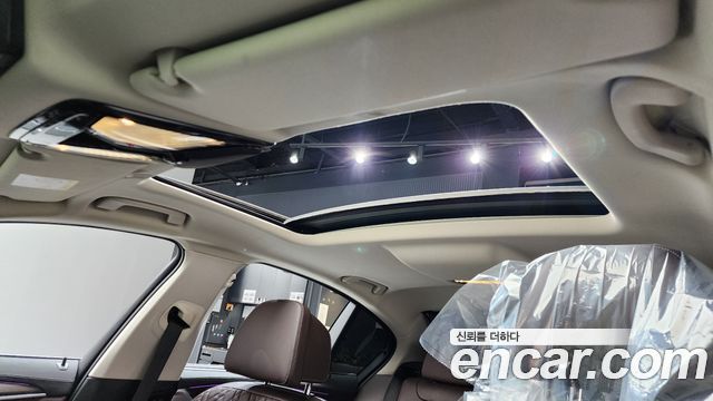 BMW 5-Series 530e Luxury