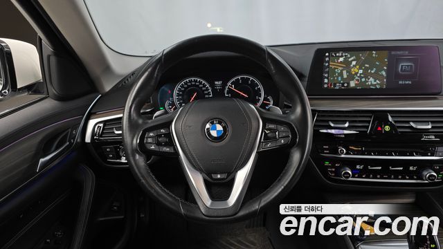 BMW 5-Series 520d Luxury Plus