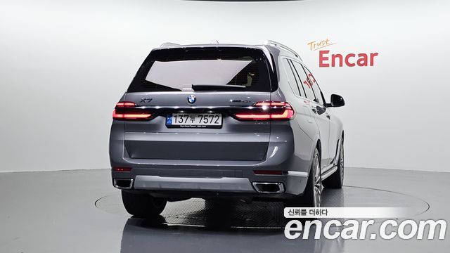 BMW X7 xDrive 40i Design Pure Excellence 6-Seater