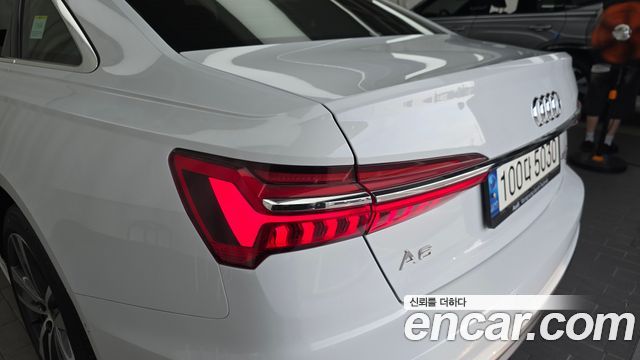 Audi A6 45 TFSI Quattro Premium