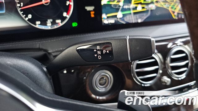 Mercedes-Benz S-Class S560L 4MATIC