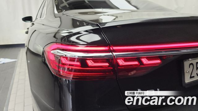 Audi A8 55 TFSI Quattro LWB