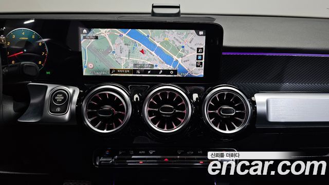 Mercedes-Benz GLB-Class GLB250 4MATIC