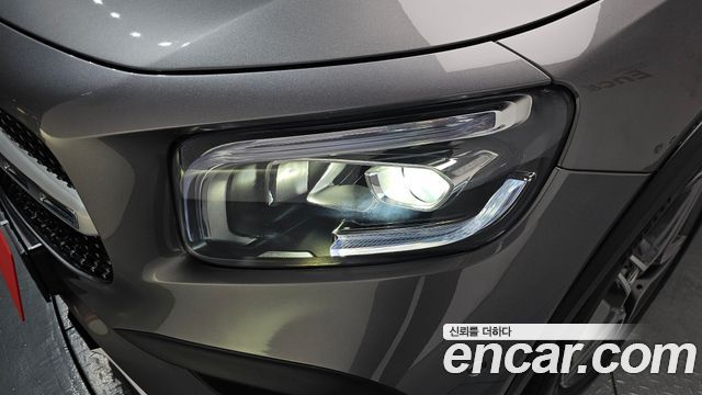 Mercedes-Benz GLB-Class GLB250 4MATIC