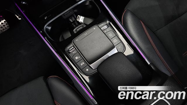 Mercedes-Benz GLB-Class GLB250 4MATIC