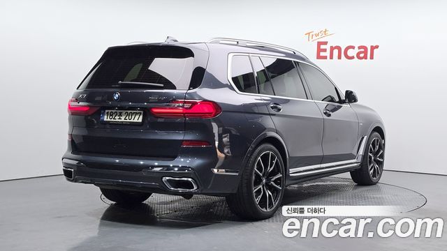 BMW X7 xDrive 40i M Sport 6STR