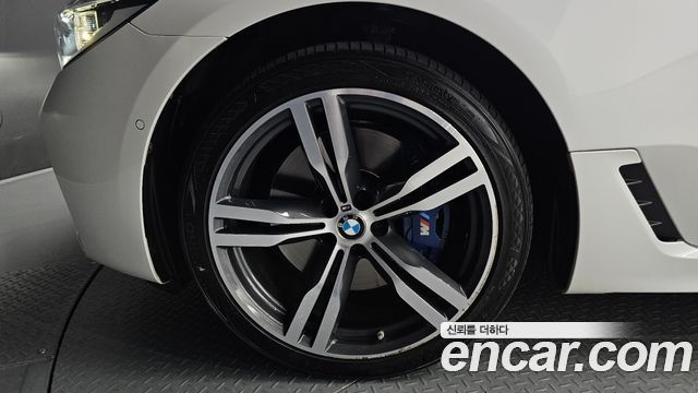 BMW Gran Turismo 640i xDrive M Sport