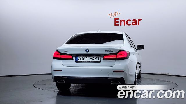 BMW 5-Series 523d xDrive Luxury
