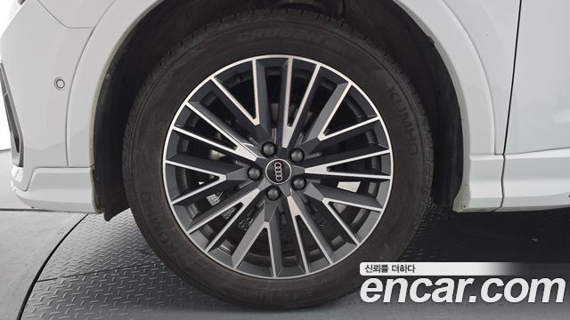 Audi Q3 35 TDI Premium