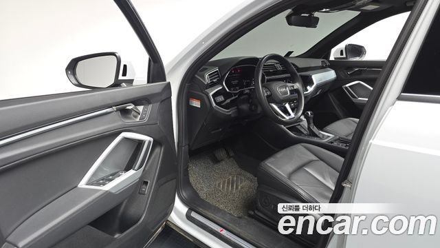 Audi Q3 35 TDI Premium