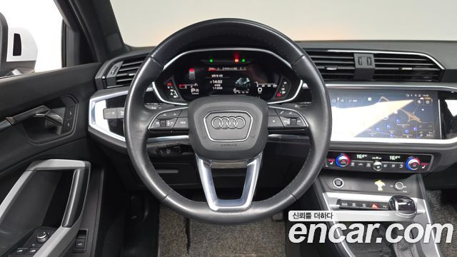 Audi Q3 35 TDI Premium