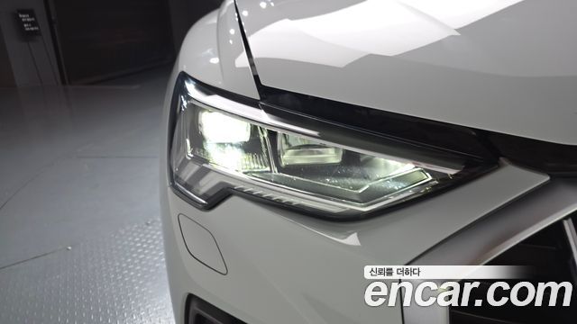 Audi Q3 35 TDI Premium