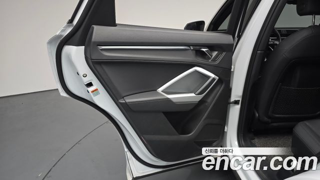 Audi Q3 35 TDI Premium